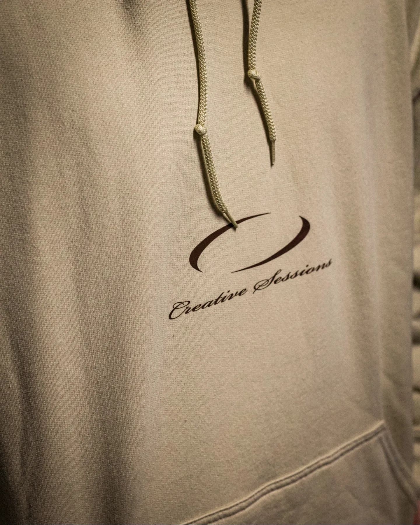 DREAMS BEIGE HOODIE